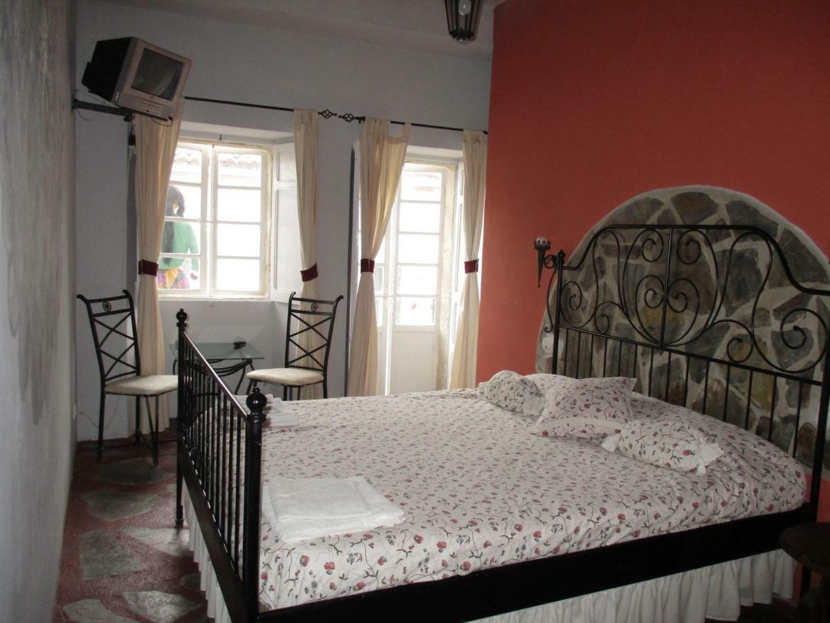 A Casa Da Fonte Hotel มูโรส ภายนอก รูปภาพ